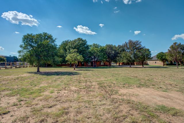 15610 FM 179, Wolfforth, TX 79382