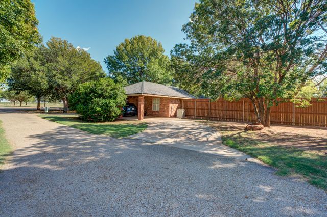 15610 FM 179, Wolfforth, TX 79382