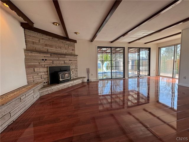 128 Washburn Drive, Dewitt, NY 13057