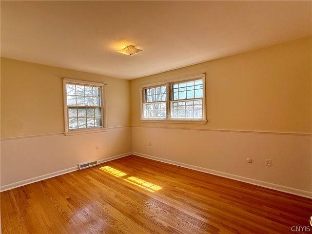 128 Washburn Drive, Dewitt, NY 13057