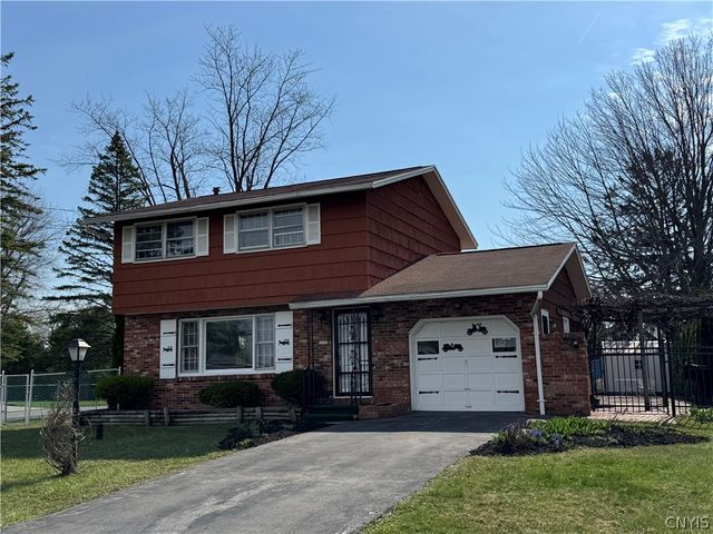 128 Washburn Drive, Dewitt, NY 13057