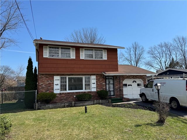 128 Washburn Drive, Dewitt, NY 13057