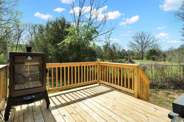 1168 Council Road NE, Charleston, TN 37310