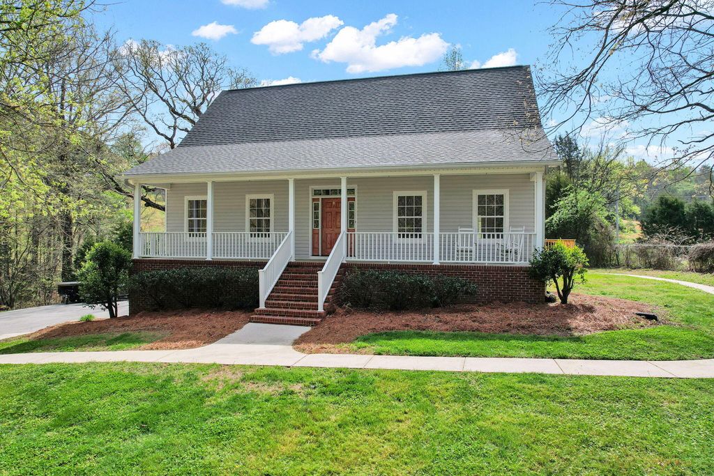 1168 Council Road NE, Charleston, TN 37310