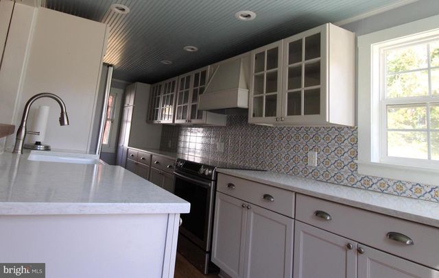 7683 TILGHMAN ISLAND RD, Sherwood, MD 21665