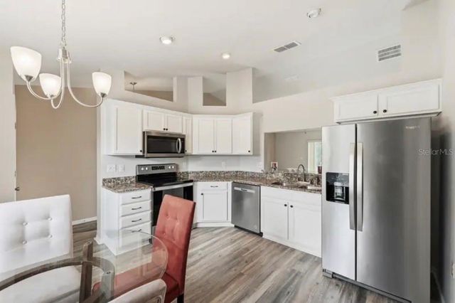 202 HIGHLAND MEADOWS PLACE, Davenport, FL 33837