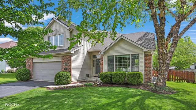 2220 Stonehaven Drive, Plainfield, IL 60586