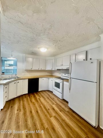 515 Jennifer Circle, Melbourne, FL 32904