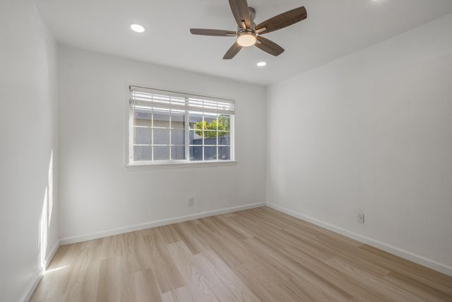 4262 Las Feliz Ct, Union City, CA 94587