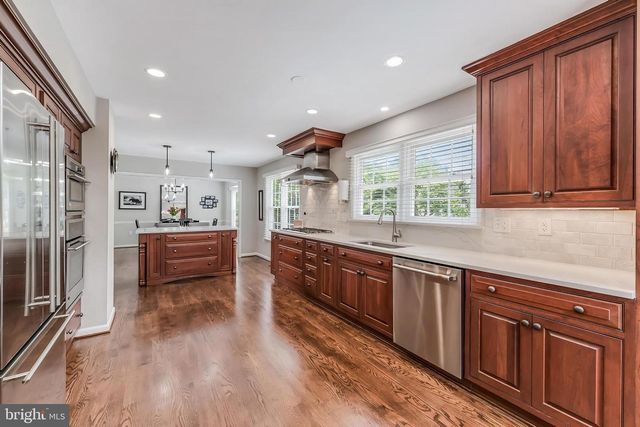 13387 GLEN TAYLOR LN, Herndon, VA 20171