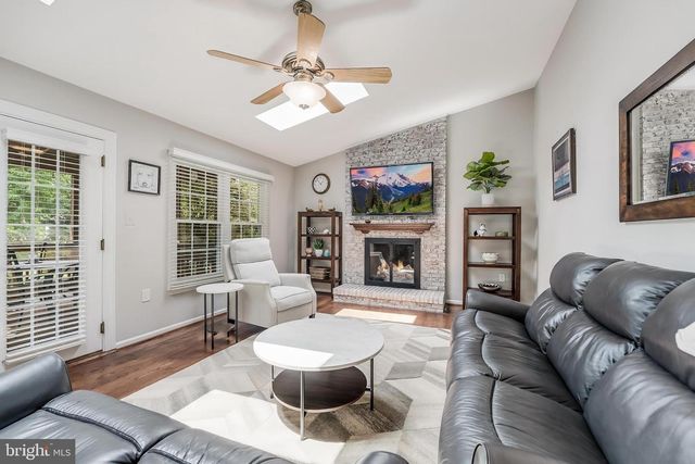 13387 GLEN TAYLOR LN, Herndon, VA 20171