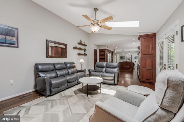 13387 GLEN TAYLOR LN, Herndon, VA 20171