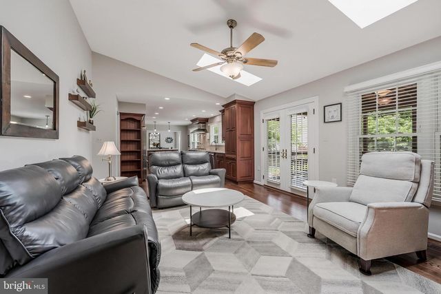 13387 GLEN TAYLOR LN, Herndon, VA 20171