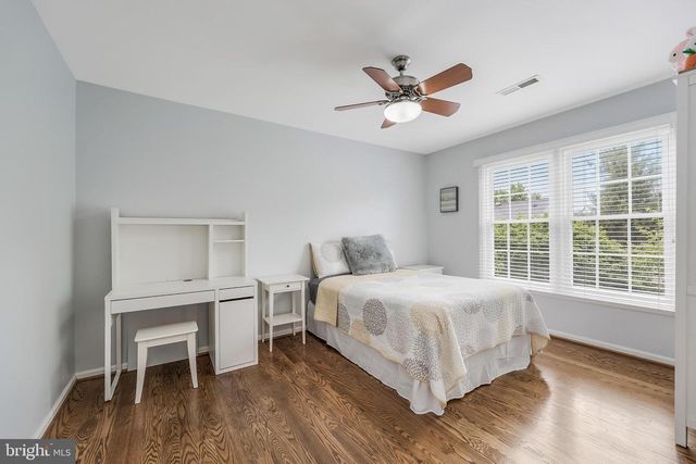 13387 GLEN TAYLOR LN, Herndon, VA 20171