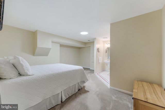 13387 GLEN TAYLOR LN, Herndon, VA 20171