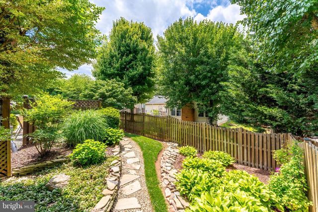 13387 GLEN TAYLOR LN, Herndon, VA 20171