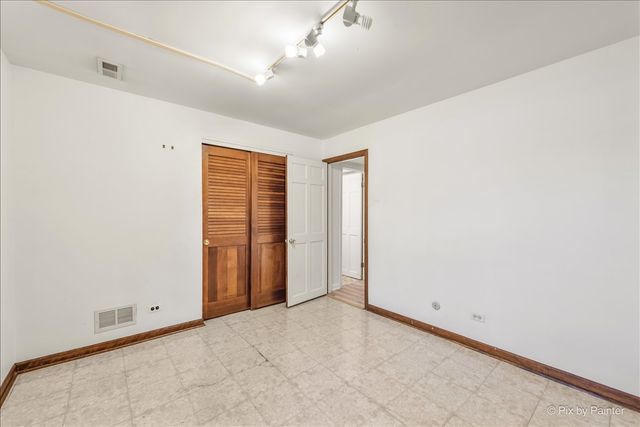 3116 Mary Kay Lane, Glenview, IL 60026