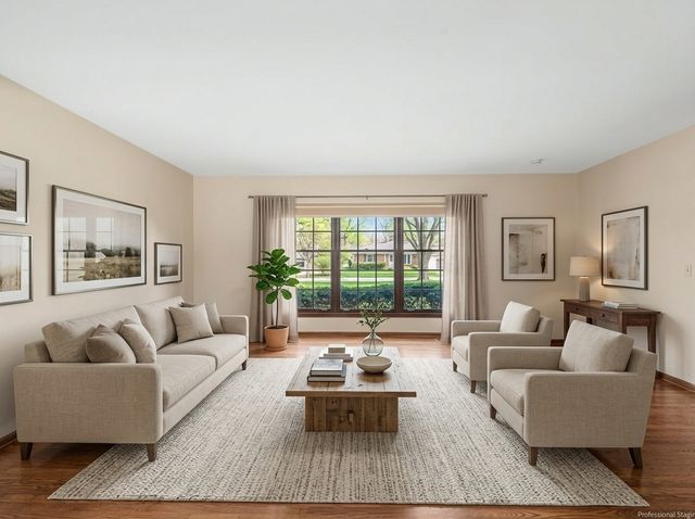 3116 Mary Kay Lane, Glenview, IL 60026