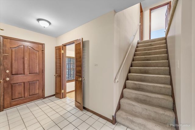 3116 Mary Kay Lane, Glenview, IL 60026