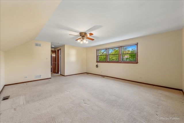 3116 Mary Kay Lane, Glenview, IL 60026