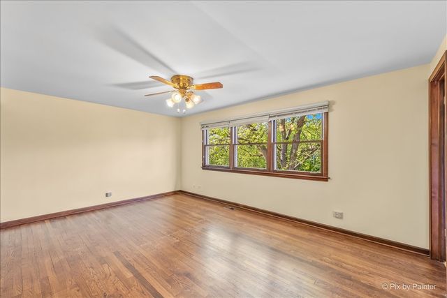 3116 Mary Kay Lane, Glenview, IL 60026