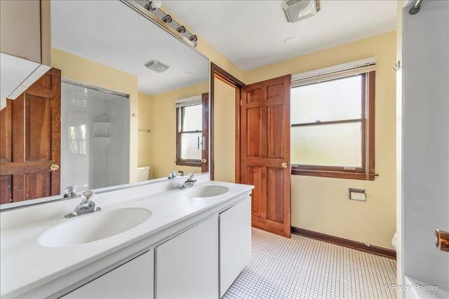 3116 Mary Kay Lane, Glenview, IL 60026