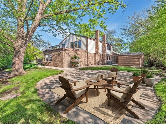 3116 Mary Kay Lane, Glenview, IL 60026