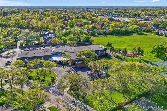 3116 Mary Kay Lane, Glenview, IL 60026