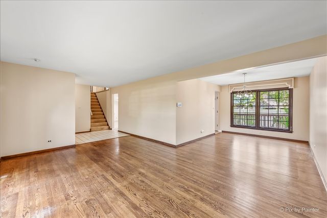 3116 Mary Kay Lane, Glenview, IL 60026