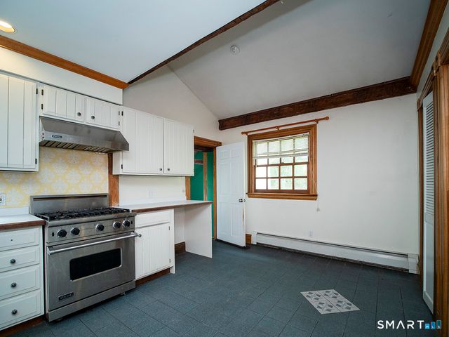 388 Amity Road, Woodbridge, CT 06525