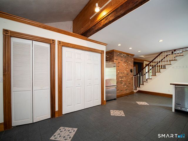388 Amity Road, Woodbridge, CT 06525