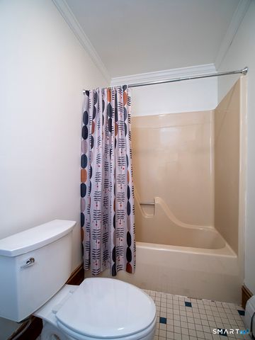 388 Amity Road, Woodbridge, CT 06525