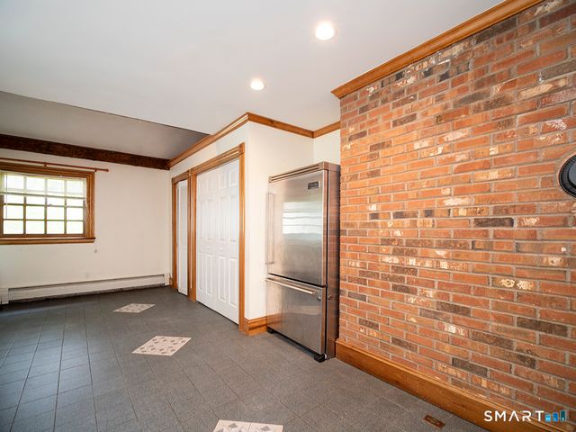 388 Amity Road, Woodbridge, CT 06525