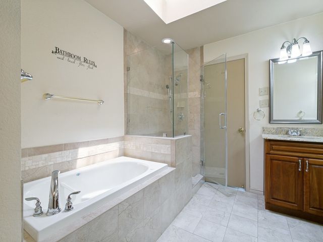 1515 Laguna Vista Way, Grapevine, TX 76051