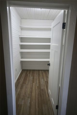 514 E Linn Street, Huntington, TX 75949