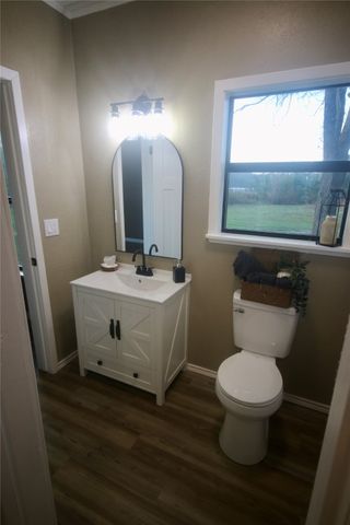 514 E Linn Street, Huntington, TX 75949