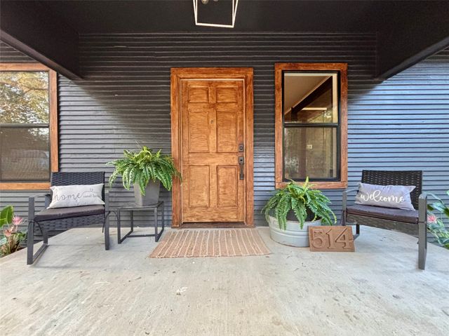 514 E Linn Street, Huntington, TX 75949