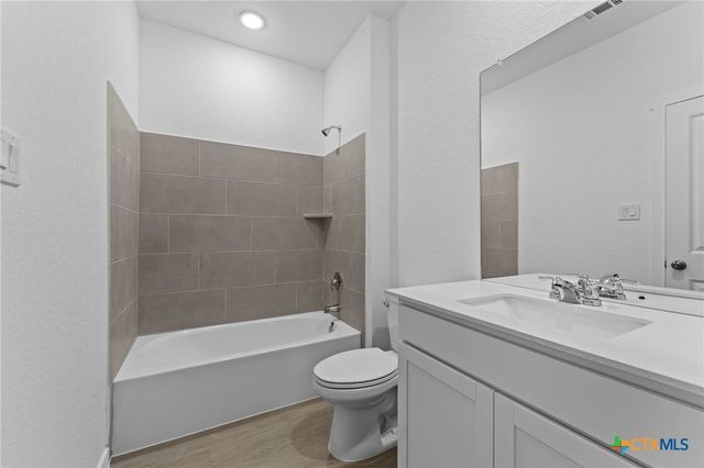 1217 Twisted Creek, New Braunfels, TX 78130