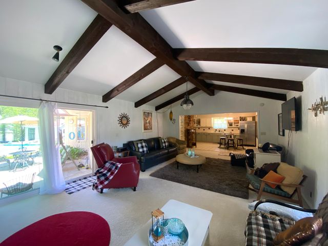 555 Foreman Street SE, Lowell, MI 49331