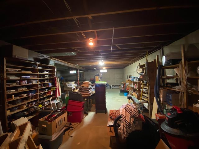 555 Foreman Street SE, Lowell, MI 49331