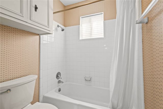 5209 Moultrie Dr, Corpus Christi, TX 78413