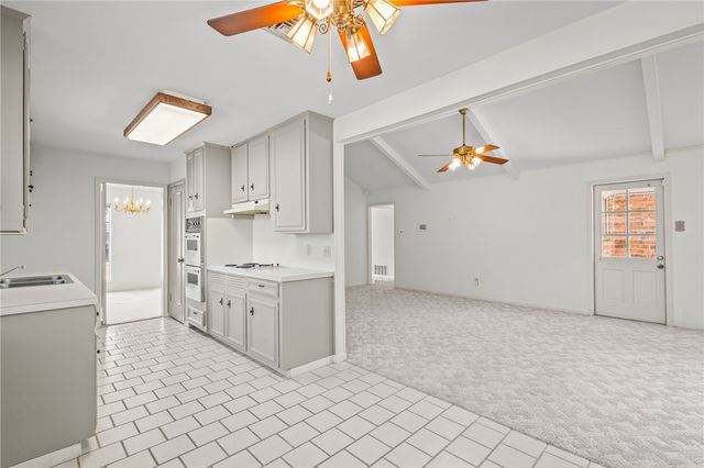5209 Moultrie Dr, Corpus Christi, TX 78413