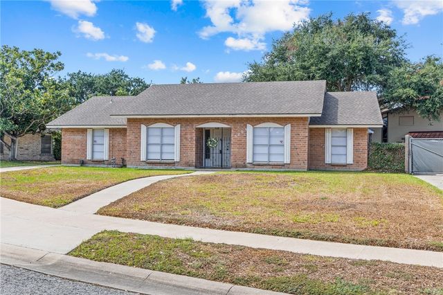 5209 Moultrie Dr, Corpus Christi, TX 78413