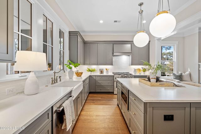 15 Habersham Park, Beaufort, SC 29906