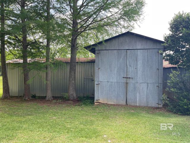 27498 Wilcox Road, Robertsdale, AL 36567