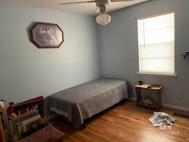 27498 Wilcox Road, Robertsdale, AL 36567