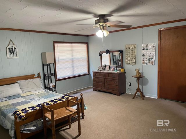 27498 Wilcox Road, Robertsdale, AL 36567