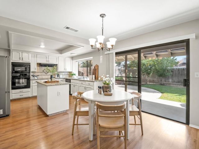 941 E Cromwell, Fresno, CA 93720