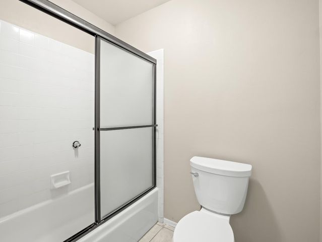 941 E Cromwell, Fresno, CA 93720