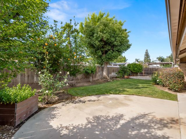 941 E Cromwell, Fresno, CA 93720